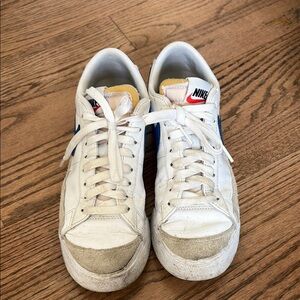 Nike White and Blue Classic Sneakers with Swoosh